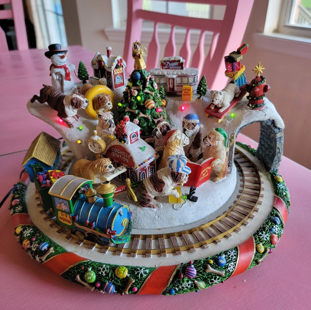 English Bulldogs Danbury Mint Bulldog Christmas Wonderland